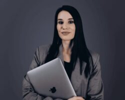 Анна Сидоренко